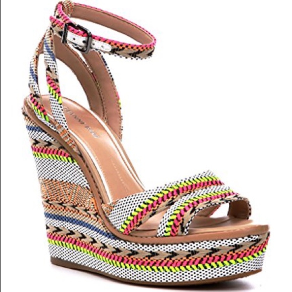Gianni Bini Platform Wedge Sandal